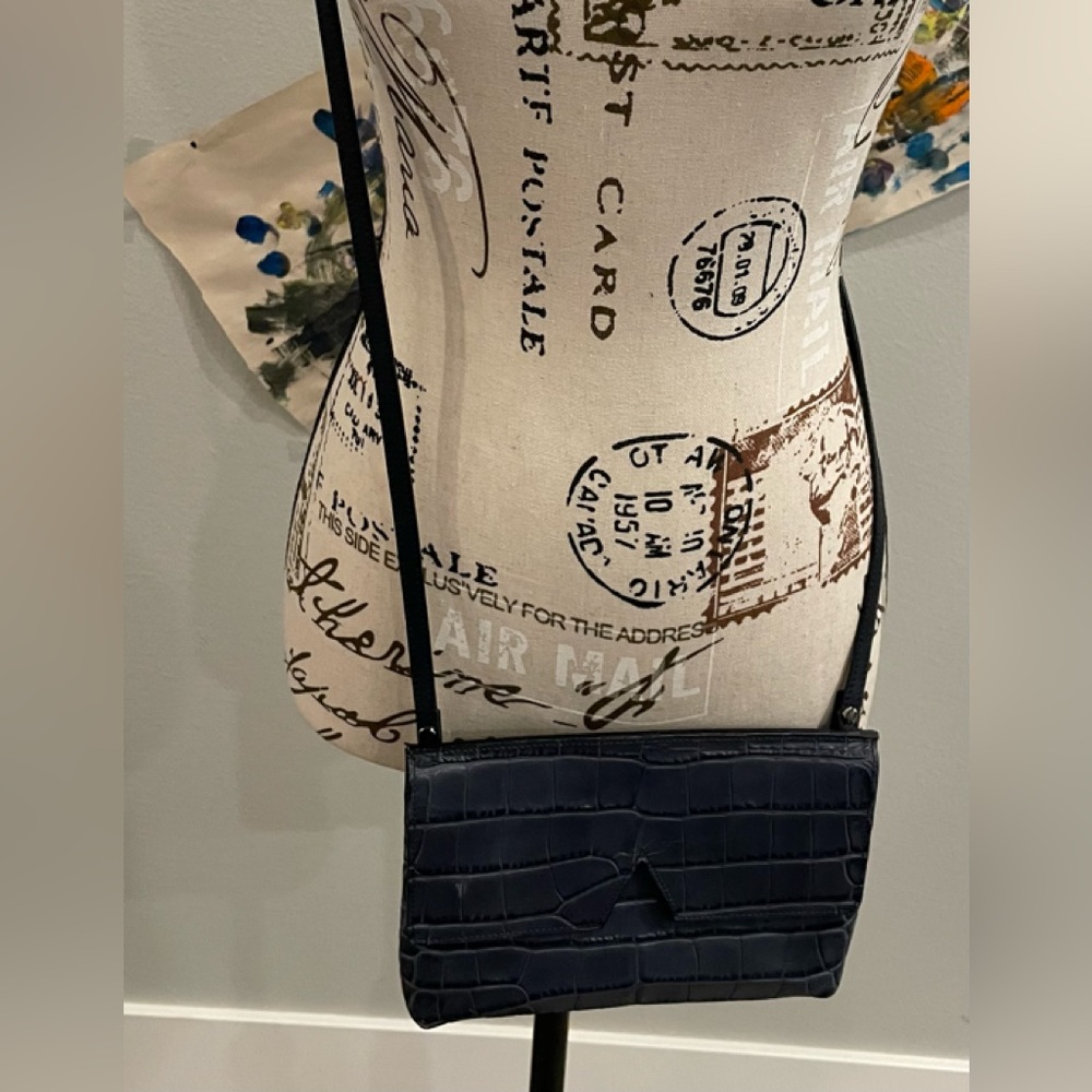 VINCE BLUE CROCODILE LEATHER BAG